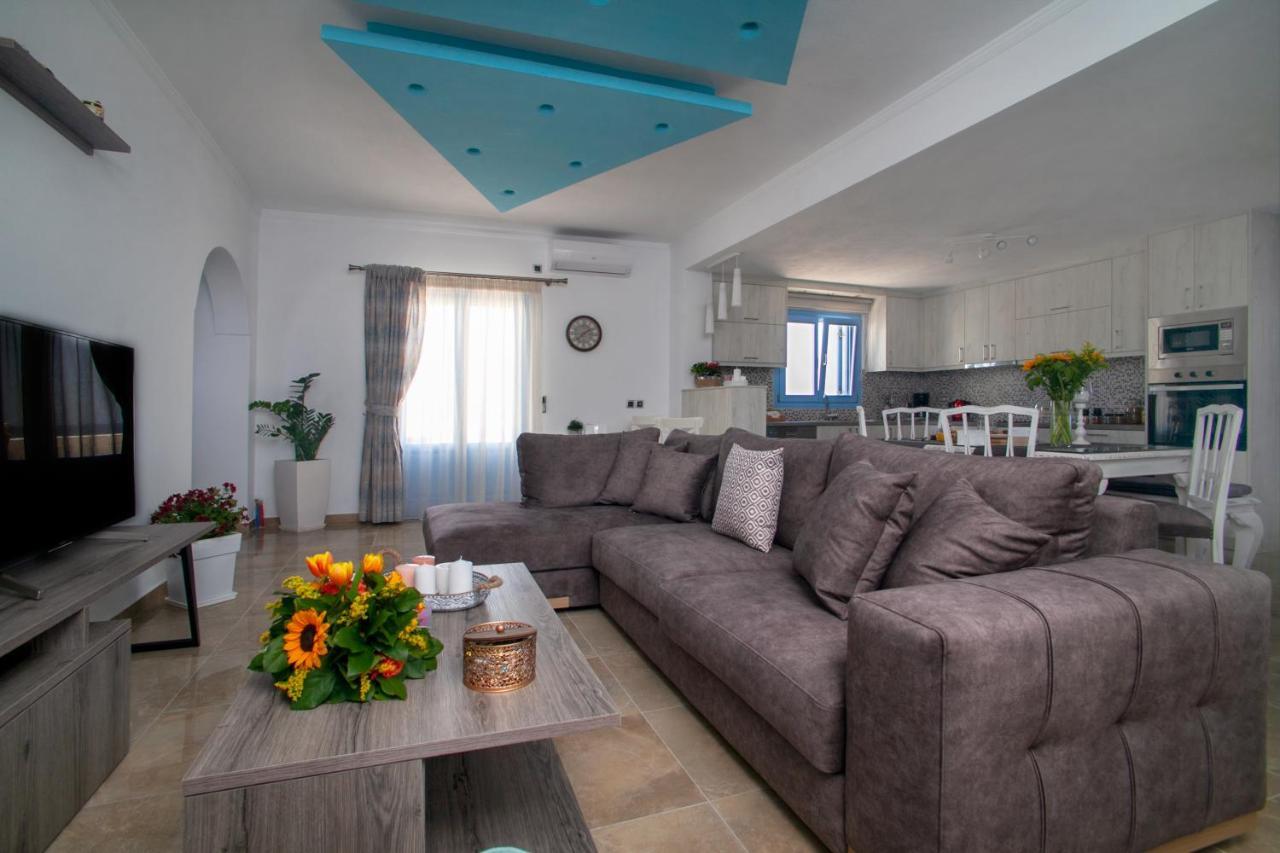 Emporio  Sunrise Apartment Santorini מראה חיצוני תמונה