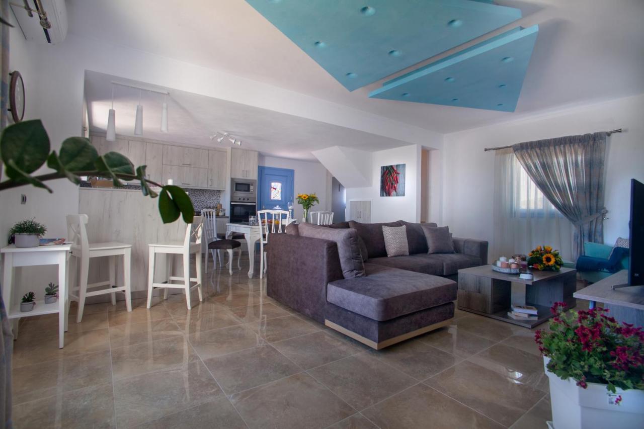 Emporio  Sunrise Apartment Santorini מראה חיצוני תמונה